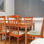Beautiful Rooms In Edinburgh Cottage Guest House - Free Parking